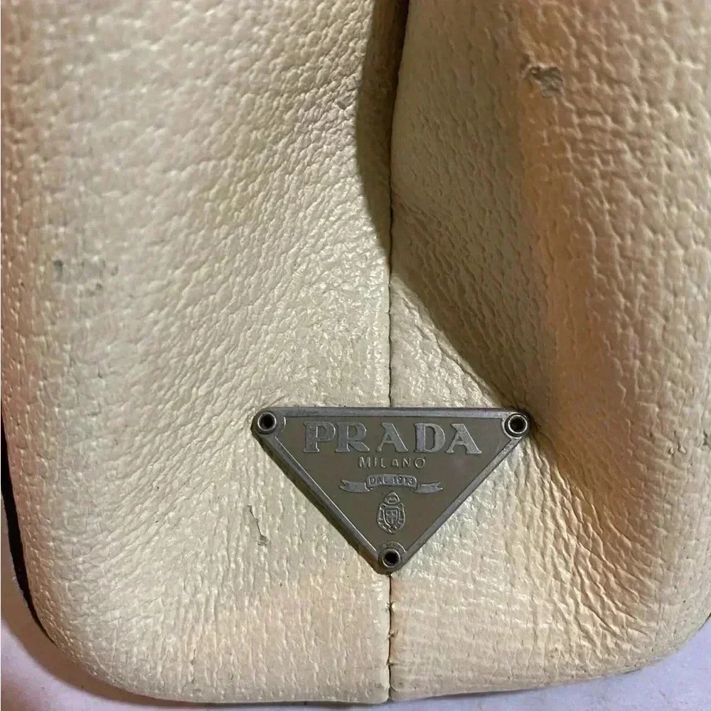 Prada vintage beige cream leather handle handbag